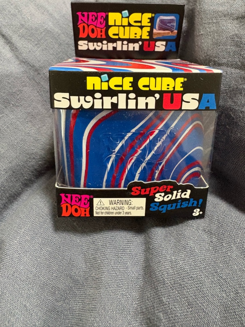 Nice Cube Swirlin' USA - Blue/Red/White Squishy Toy